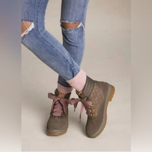 Keds boots with dream foam